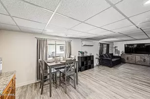 444 N 68th Ln, Phoenix, AZ 85043 - Photo 10