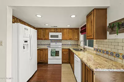 4550 N 88th Avenue, Phoenix, AZ 85037 - Photo 12