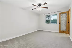 5709 S Palm Dr, Tempe, AZ 85283 - Photo 8
