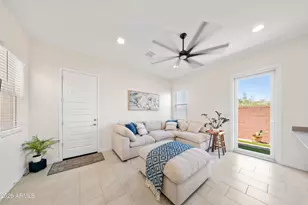 25329 N 167th Dr, Surprise, AZ 85387 - Photo 4