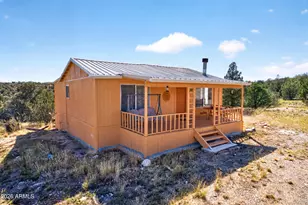 33265 W Mesa Rd, Seligman, AZ 86337 - Photo 6