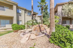 7401 W Arrowhead Clubhouse Dr, Glendale, AZ 85308 - Photo 42