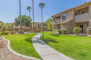7401 W Arrowhead Clubhouse Dr, Glendale, AZ 85308 - Photo 36