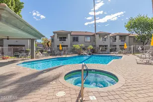 7401 W Arrowhead Clubhouse Dr, Glendale, AZ 85308 - Photo 30
