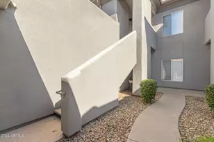 7401 W Arrowhead Clubhouse Dr, Glendale, AZ 85308 - Photo 6