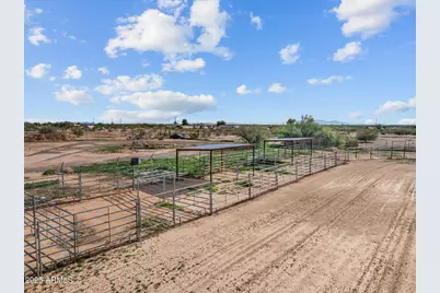 19019 W Roadrunner Road #-, Wittmann, AZ 85361 - Photo 22