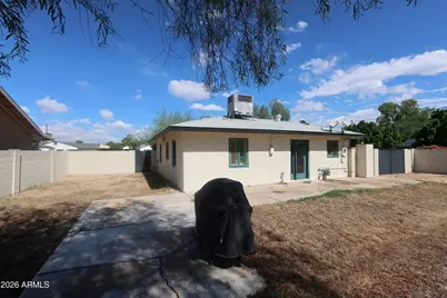 1701 W Clarendon Avenue, Phoenix, AZ 85015 - Photo 10