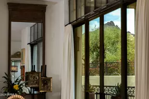 8 Biltmore Estate, Phoenix, AZ 85016 - Photo 8