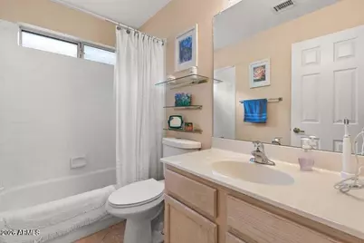 13957 W Santee Way, Surprise, AZ 85374 - Photo 4