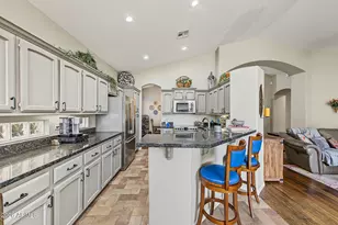 4718 N Greenview Cir W, Litchfield Park, AZ 85340 - Photo 14