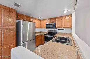 2875 W Highland St, Chandler, AZ 85224 - Photo 14