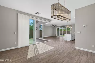 2004 E Park View Lane, Phoenix, AZ 85024 - Photo 8