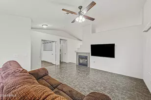 5175 W Kerry Ln, Glendale, AZ 85308 - Photo 4