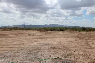 27713 N 258th Ave, Wittmann, AZ 85361 - Photo 2