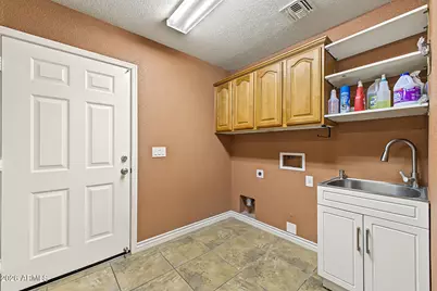 2840 S Alderwood Circle, Mesa, AZ 85212 - Photo 34