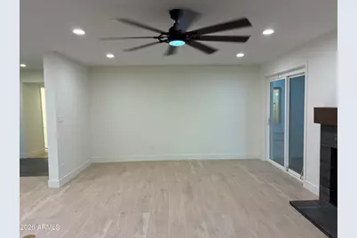 7801 N 16th Lane, Phoenix, AZ 85021 - Photo 4