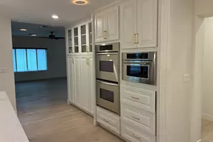 7801 N 16th Ln, Phoenix, AZ 85021 - Photo 10
