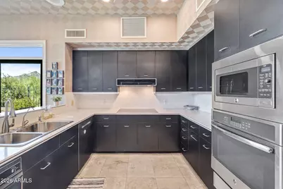 3039 E Marshall Avenue, Phoenix, AZ 85016 - Photo 8