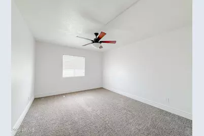 3825 E Camelback Road #215, Phoenix, AZ 85018 - Photo 16