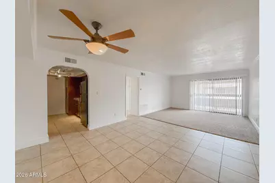 3825 E Camelback Road #215, Phoenix, AZ 85018 - Photo 4