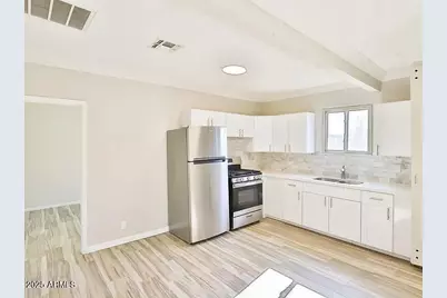 2501 E Culver Street #Apt C, Phoenix, AZ 85008 - Photo 4