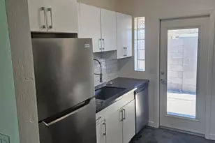 1511 E Rovey Ave, Phoenix, AZ 85014 - Photo 6