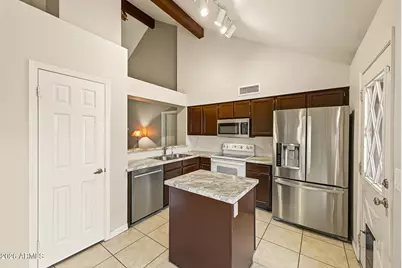 1912 E Velvet Drive, Tempe, AZ 85284 - Photo 6