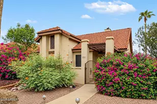 1912 E Velvet Dr, Tempe, AZ 85284 - Photo 1