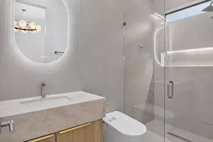 3231 N 81st Pl, Scottsdale, AZ 85251 - Photo 30