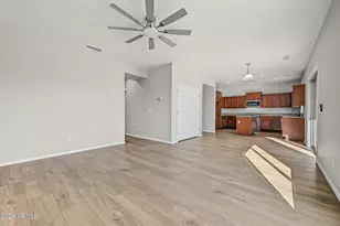 41576 N Palm Springs Trail, San Tan Valley, AZ 85140 - Photo 10