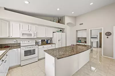 9840 E Obispo Avenue, Mesa, AZ 85212 - Photo 14
