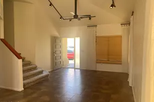 18414 N 44th Way, Phoenix, AZ 85032 - Photo 2