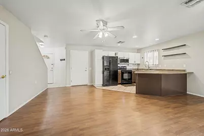 2920 E Eberle Lane, Phoenix, AZ 85032 - Photo 2