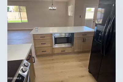 4915 W Shangri La Road, Glendale, AZ 85304 - Photo 8
