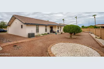 8026 E Nopal Avenue, Mesa, AZ 85209 - Photo 18