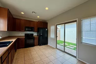 419 N Ranger Ct, Gilbert, AZ 85234 - Photo 10