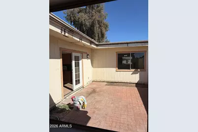 8101 N 31st Drive, Phoenix, AZ 85051 - Photo 14