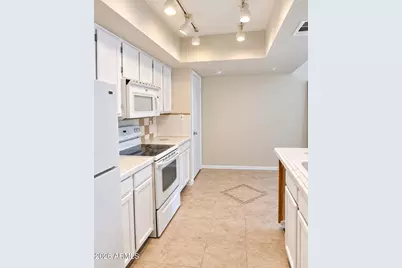 4730 W Northern Avenue #2107, Glendale, AZ 85301 - Photo 6