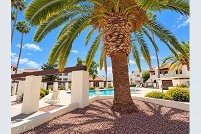 4730 W Northern Avenue #2107, Glendale, AZ 85301 - Photo 12
