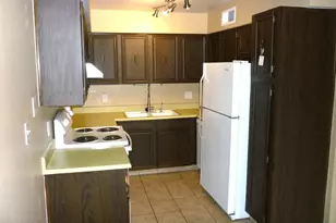 914 S Acapulco Ln, Tempe, AZ 85281 - Photo 4