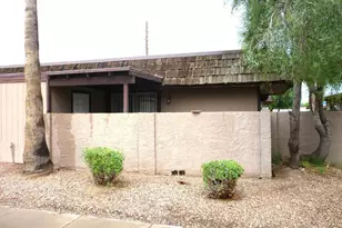 914 S Acapulco Ln, Tempe, AZ 85281 - Photo 2
