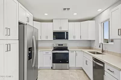 1920 E 18th Avenue, Apache Junction, AZ 85119 - Photo 18