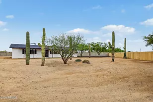 1920 E 18th Ave, Apache Junction, AZ 85119 - Photo 1