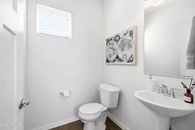 687 N Sparrow Court, Gilbert, AZ 85234 - Photo 8