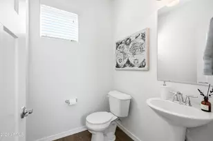 687 N Sparrow Ct, Gilbert, AZ 85234 - Photo 8