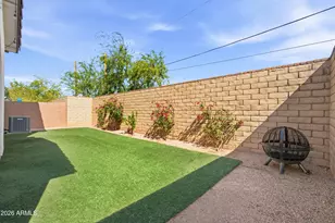 687 N Sparrow Ct, Gilbert, AZ 85234 - Photo 44