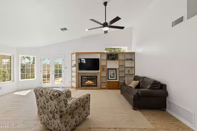 7021 W McRae Way, Glendale, AZ 85308 - Photo 2