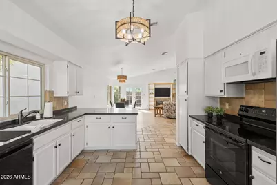 7021 W McRae Way, Glendale, AZ 85308 - Photo 22