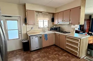 10220 E Apache Trail, Apache Junction, AZ 85120 - Photo 2