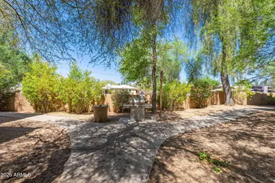 1411 E Orangewood Avenue #105, Phoenix, AZ 85020 - Photo 30